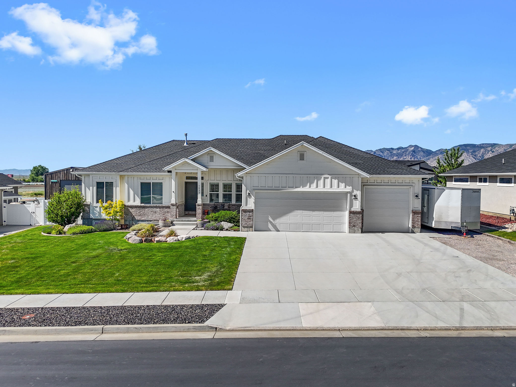 PHEASANT HOLLOW - Residential