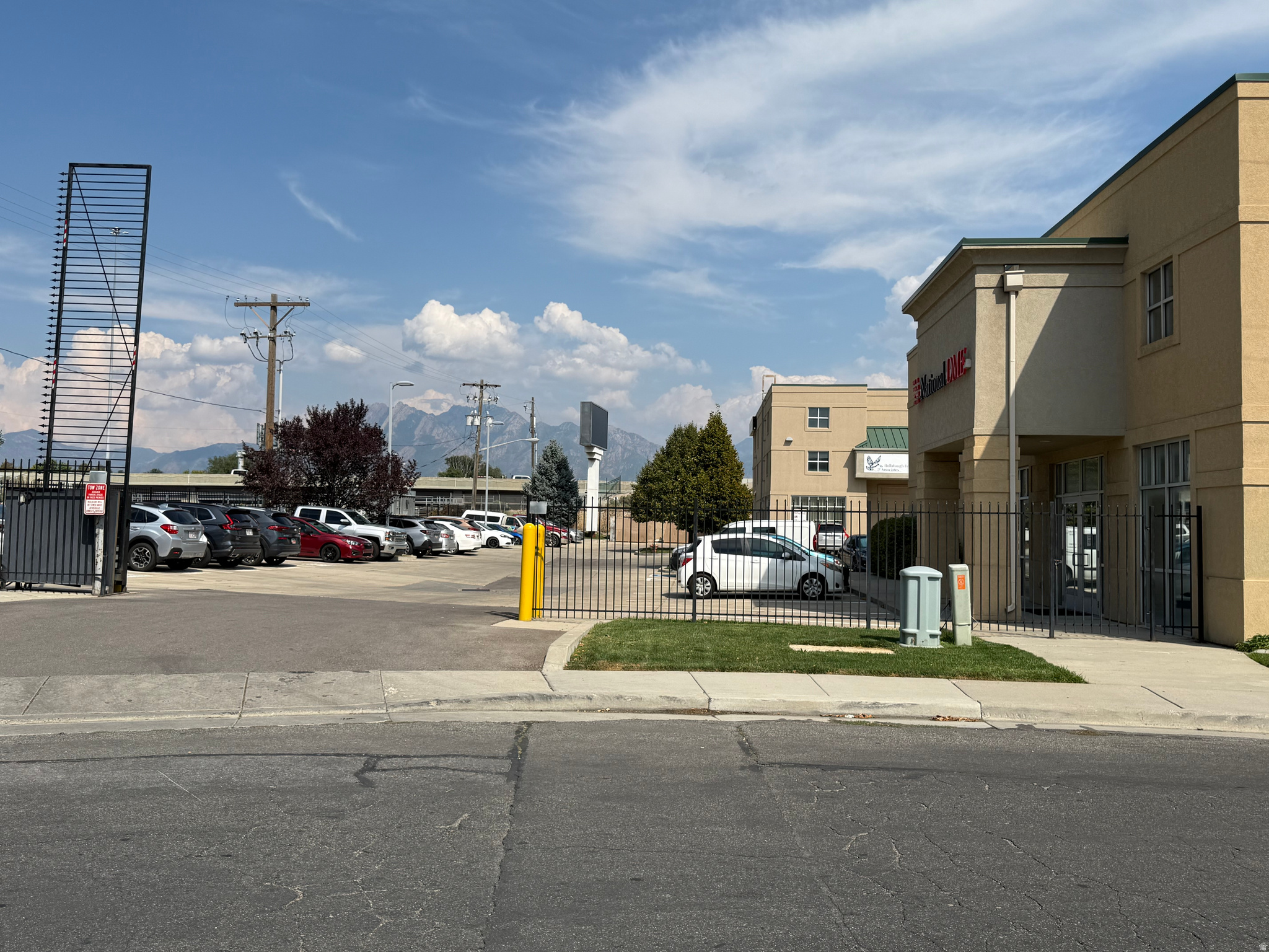 PARK - Commercial Sale