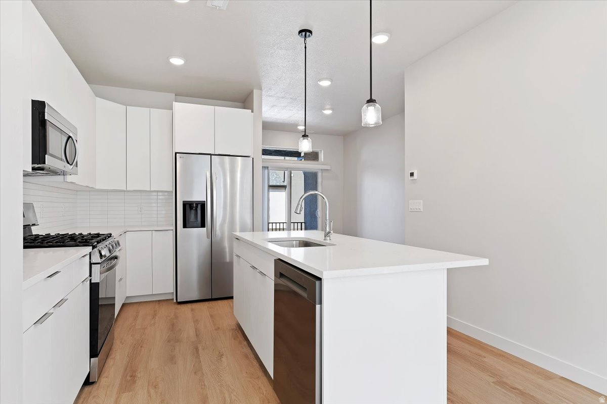CLIFTON PLACE TOWNHOMES - Residential