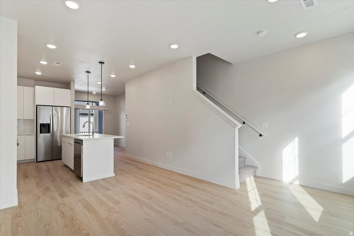 CLIFTON PLACE TOWNHOMES - Residential