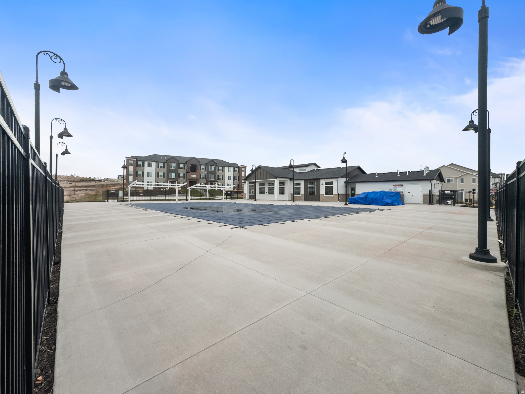 HIGHRIDGE - Residential