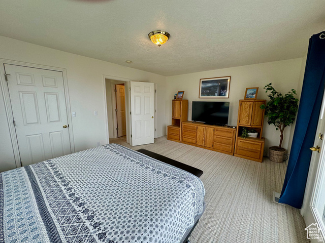 HV LAKEVIEW CONDO #1 - Residential