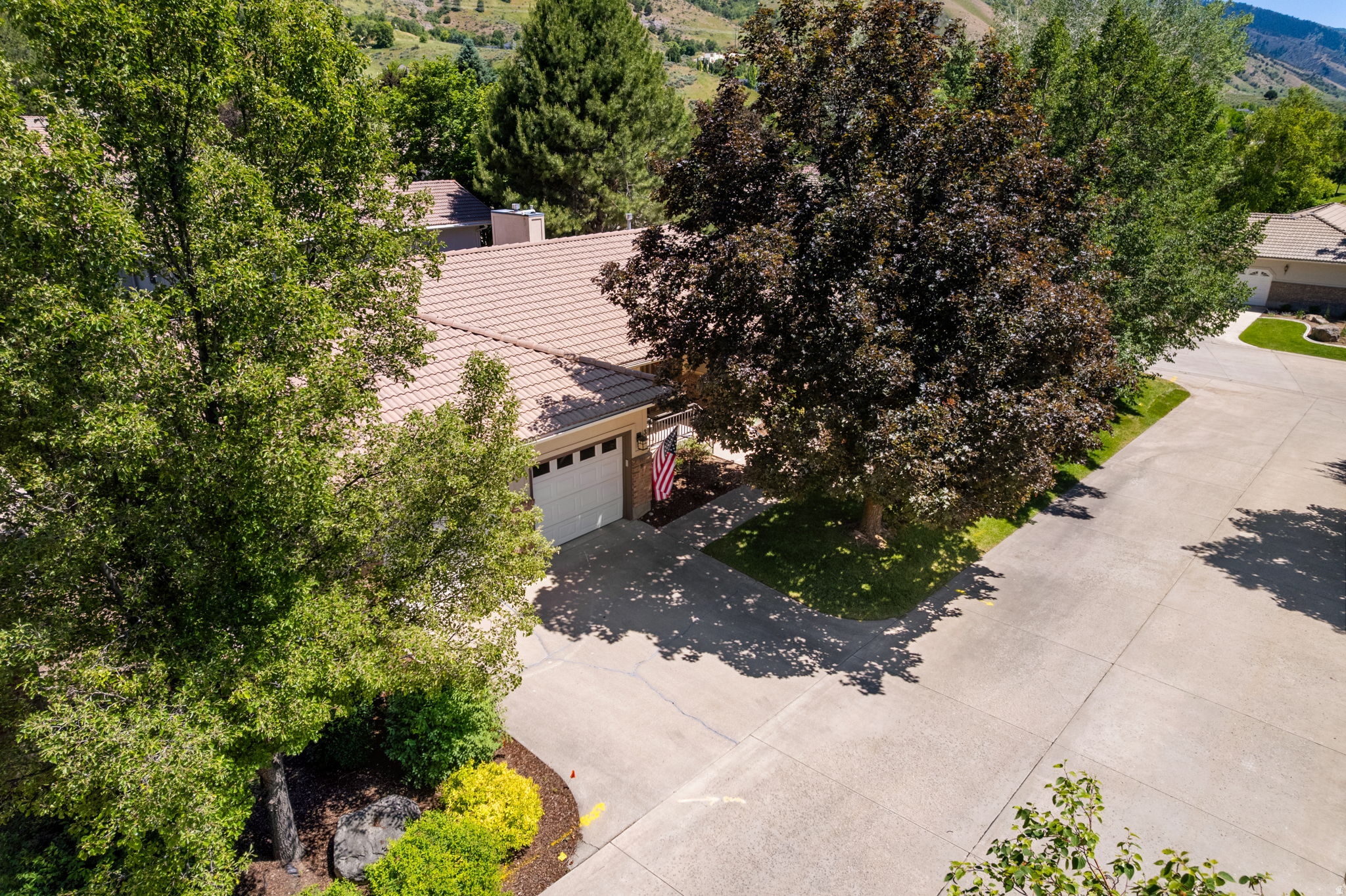 SHADOW MTN ESTATES - Residential