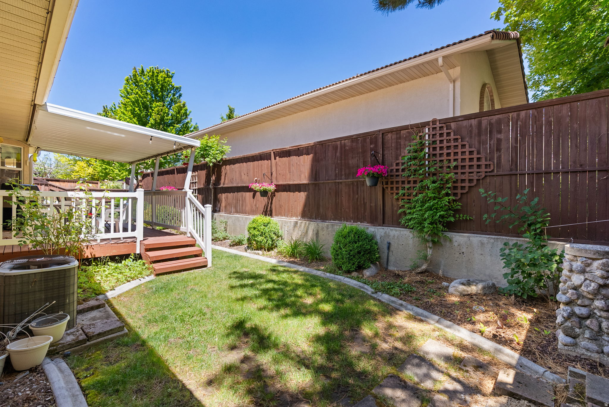 SHADOW MTN ESTATES - Residential