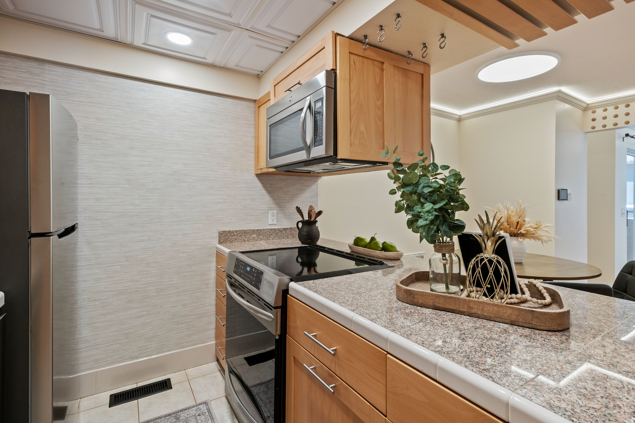 CHATEAU FORET CONDO - Residential