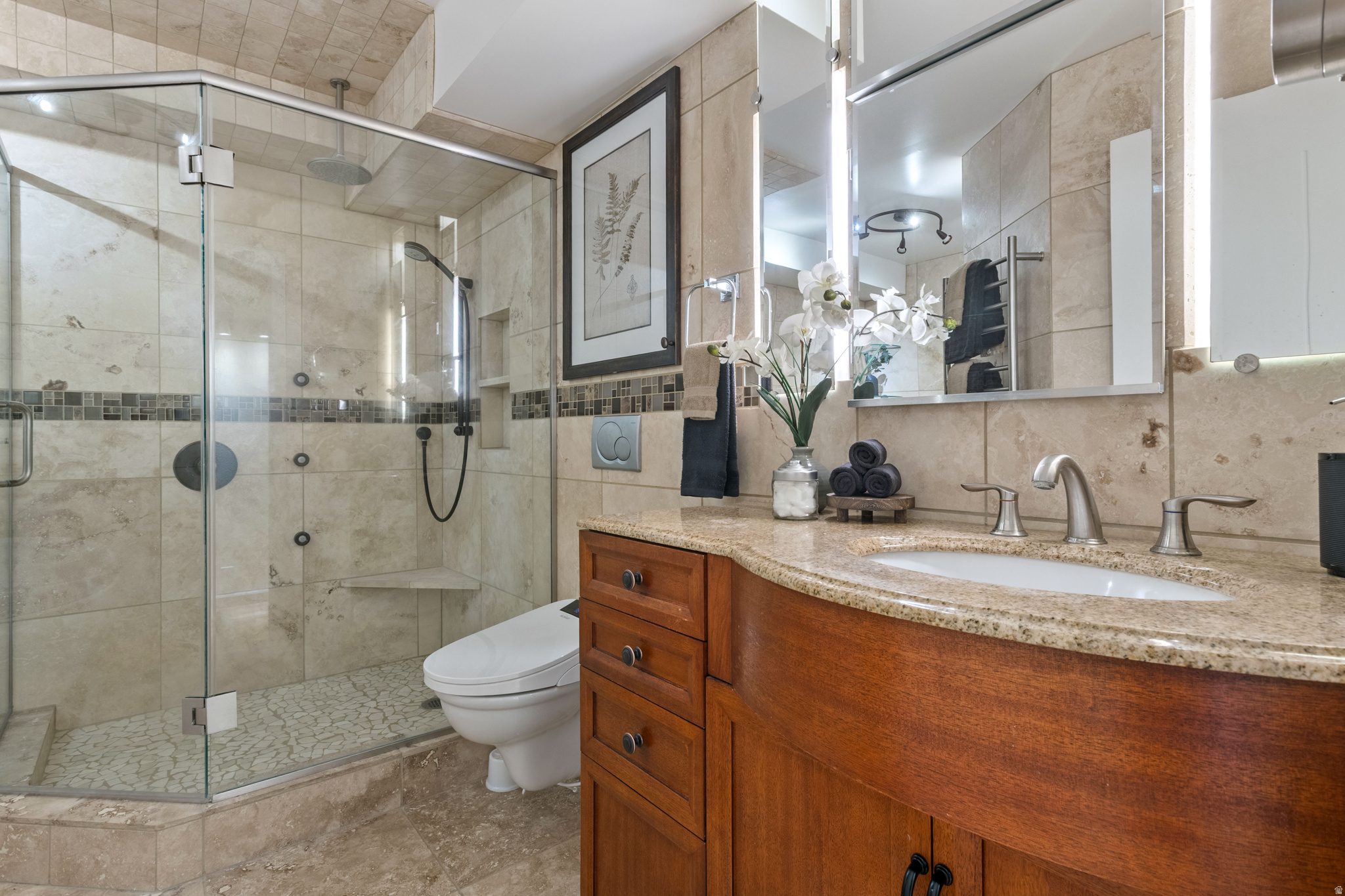 CHATEAU FORET CONDO - Residential