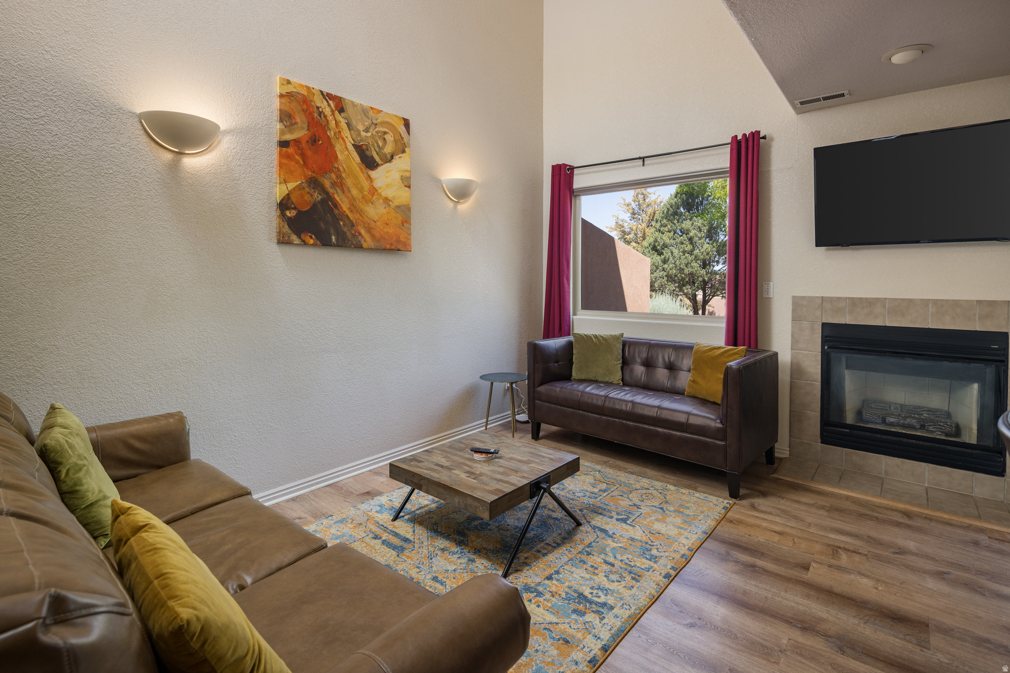 SOLANO VALLEJO VILLAS - Residential