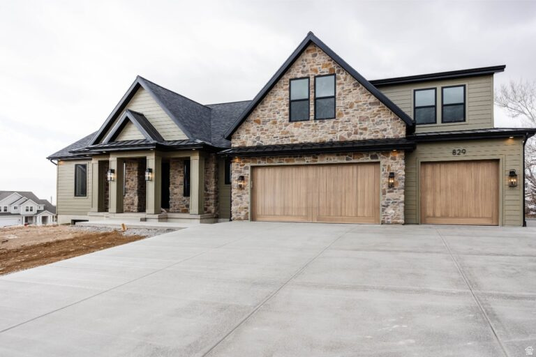 Beautiful 4 bed 3.5 bath New Construction * To Be Built* with a functional and comfortable layout. Open living area, natural light, and great everyday living space. The exterior features attractive craftsman-style elements that create inviting curb appeal. A wonderful opportunity to own a thoughtfully designed home with both comfort and style!  *Photos of a similar house*