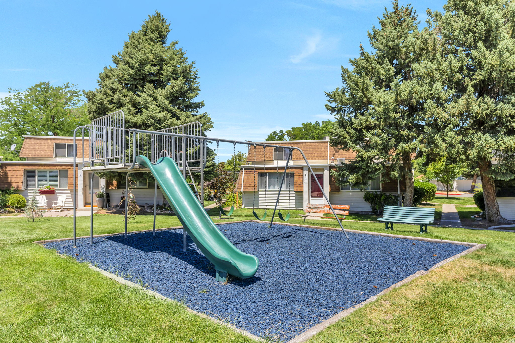 MEADOWBROOK - Residential