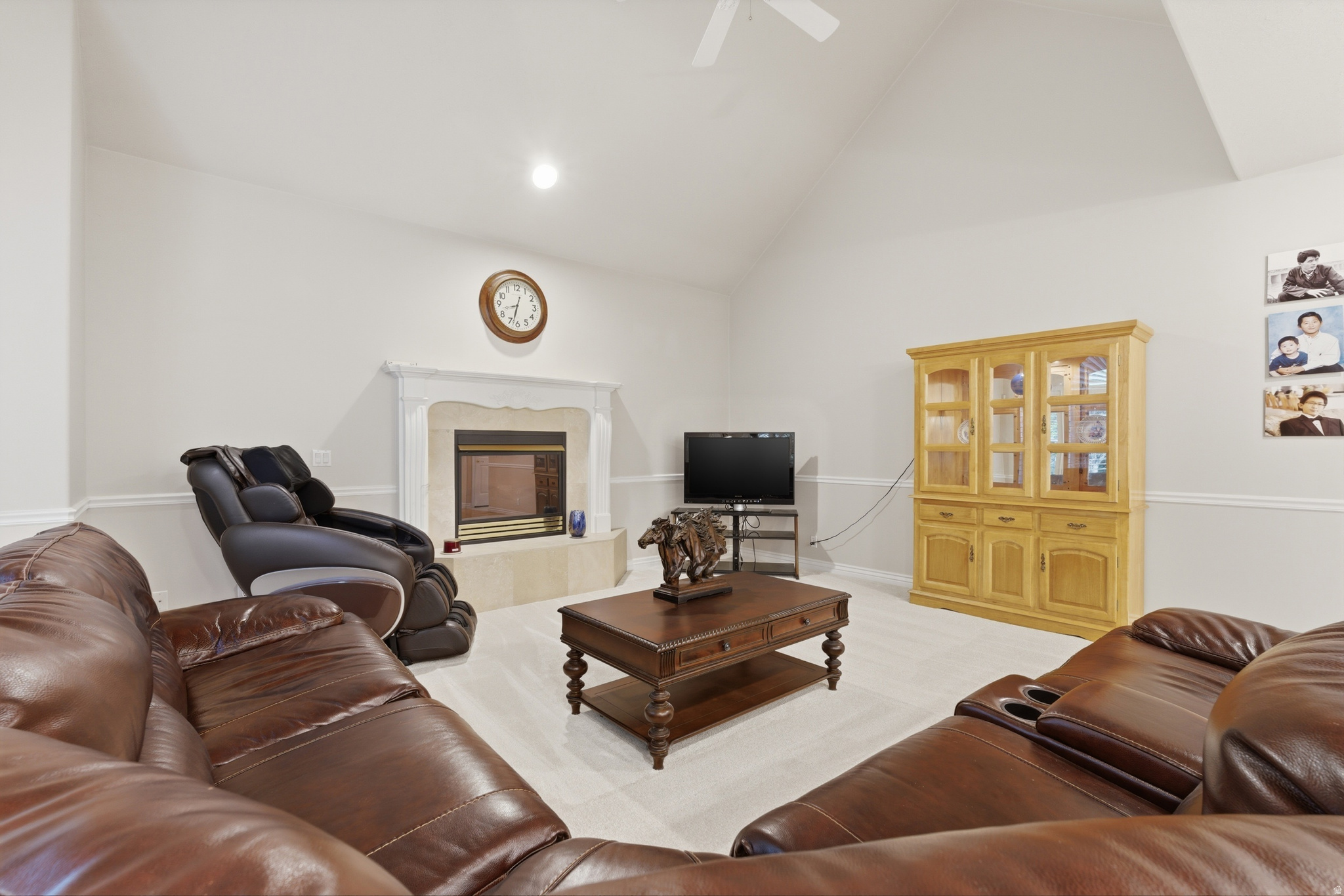 AUTUMN RIDGE - Residential