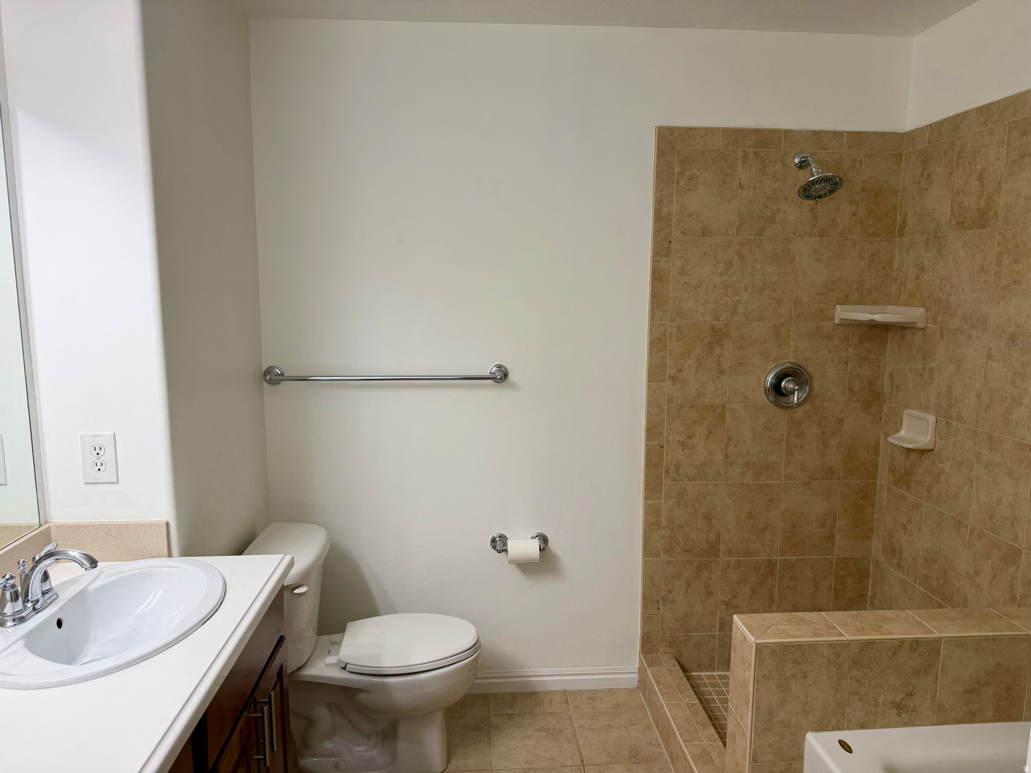 TOWNHOMES AT HIGHBURY COMMONS - Residential