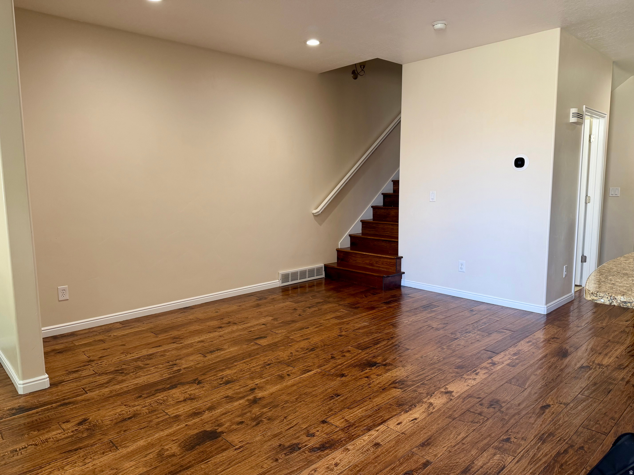 TOWNHOMES AT HIGHBURY COMMONS - Residential