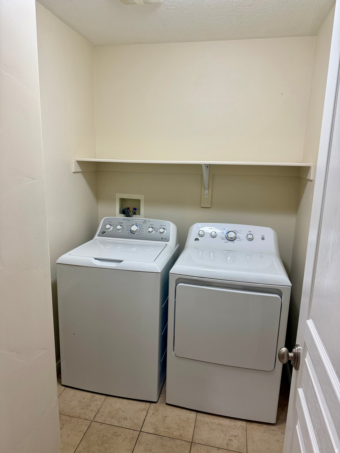 TOWNHOMES AT HIGHBURY COMMONS - Residential
