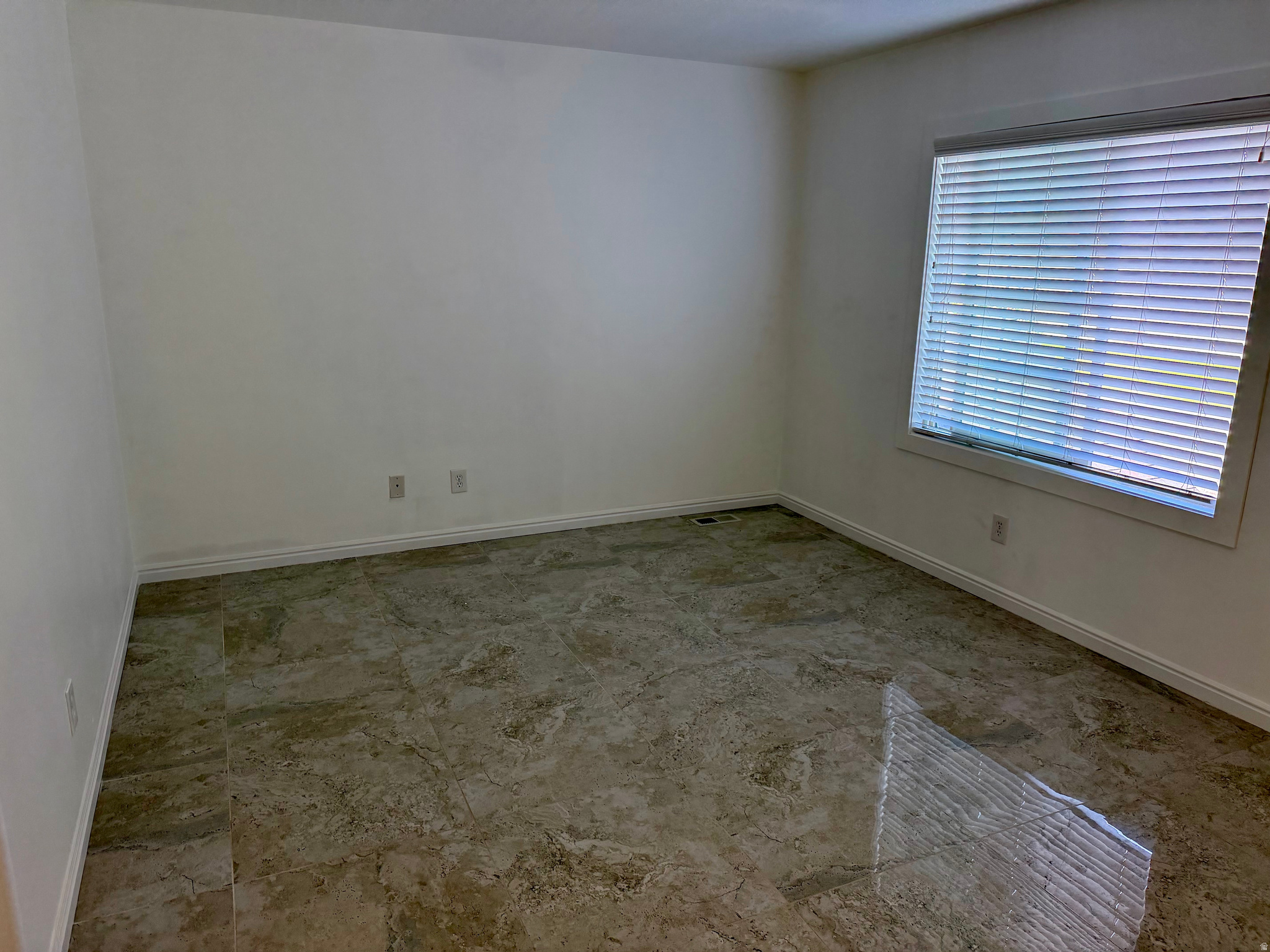 TOWNHOMES AT HIGHBURY COMMONS - Residential