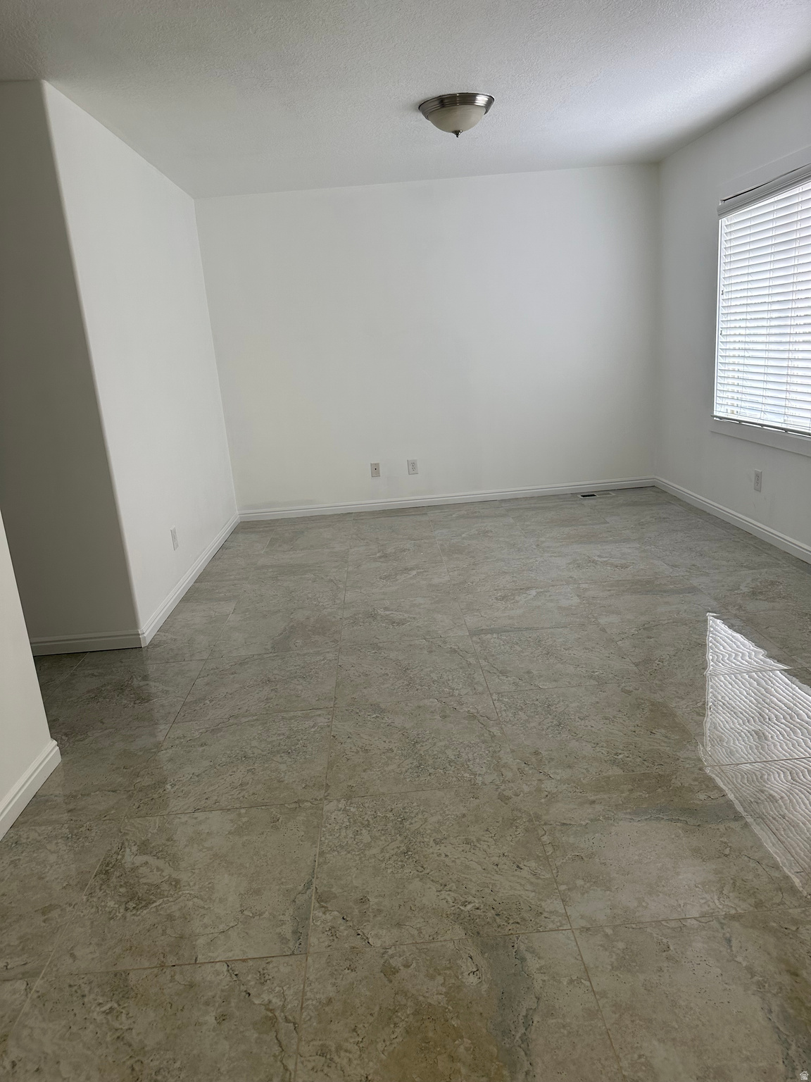 TOWNHOMES AT HIGHBURY COMMONS - Residential