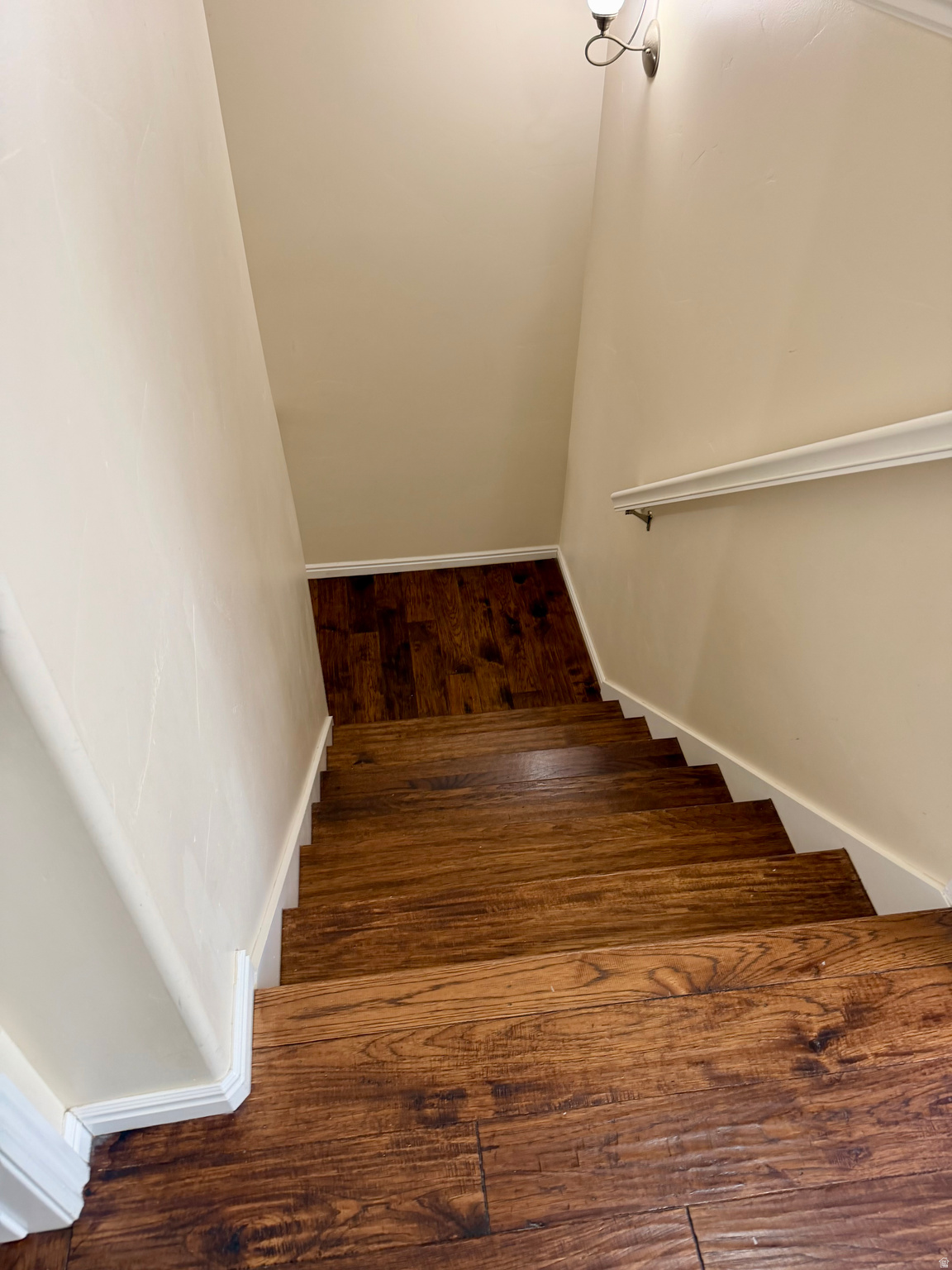 TOWNHOMES AT HIGHBURY COMMONS - Residential