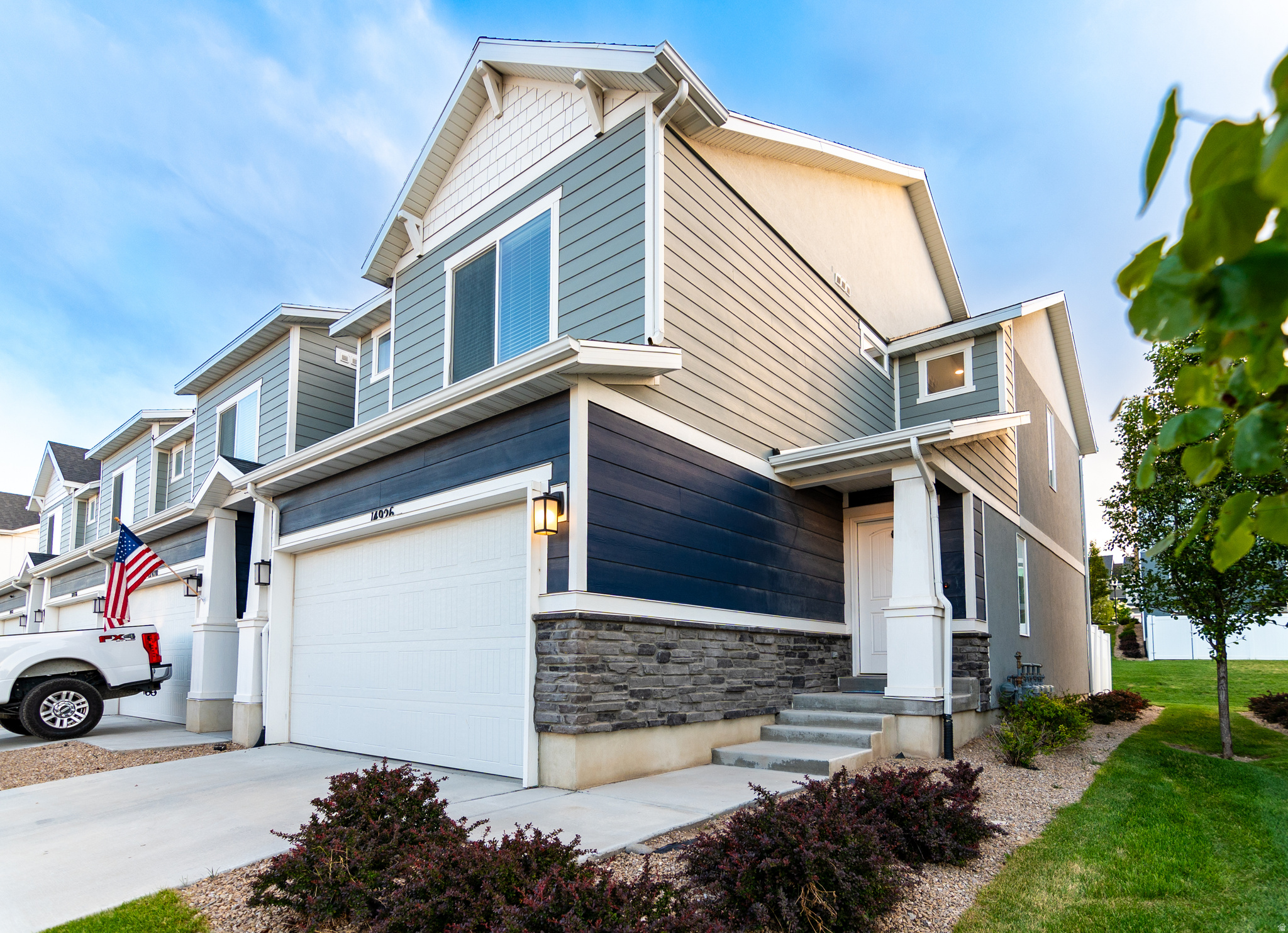 SOUTH HILLS POD 2 - Residential