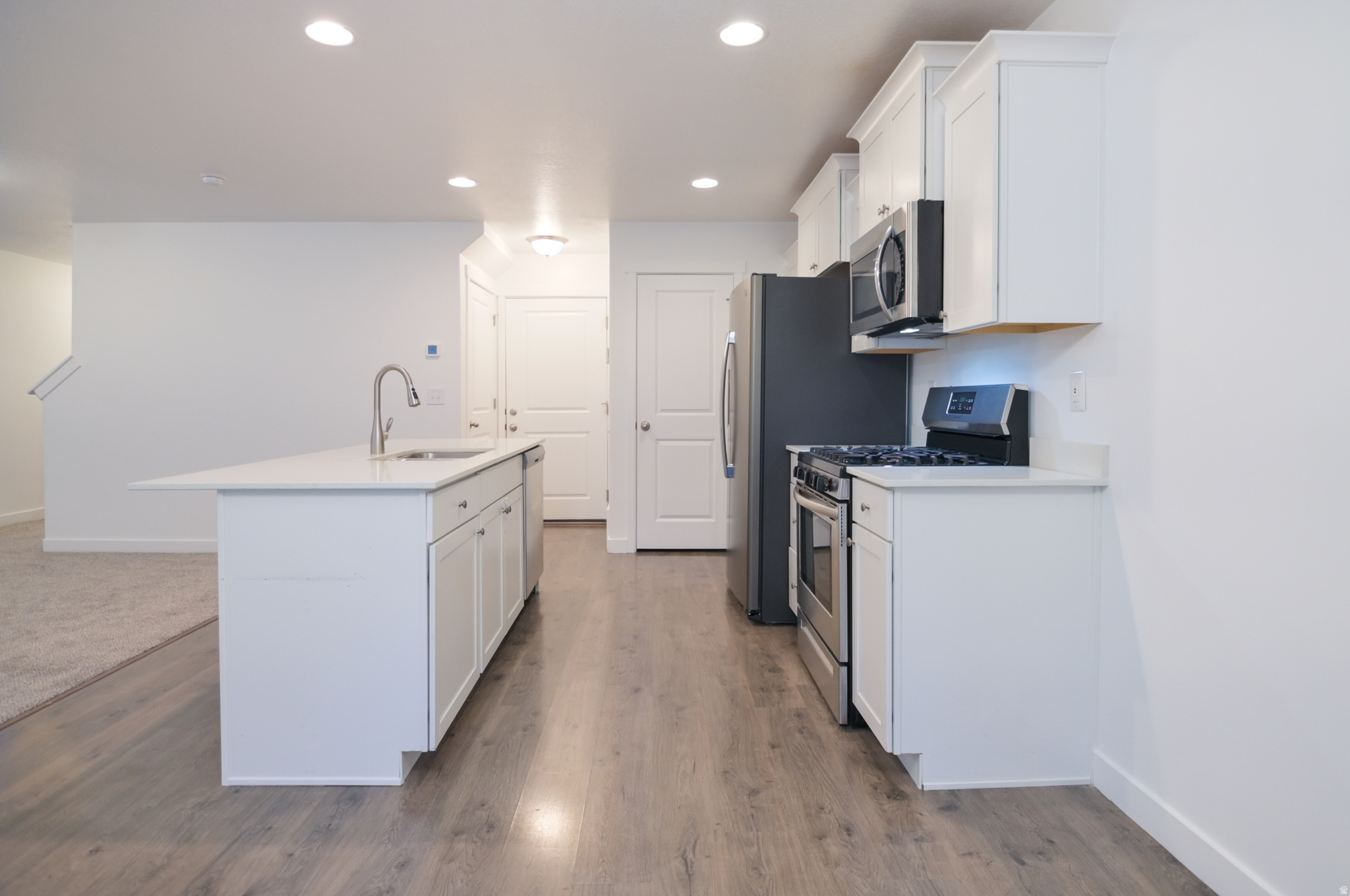 SOUTH HILLS POD 2 - Residential