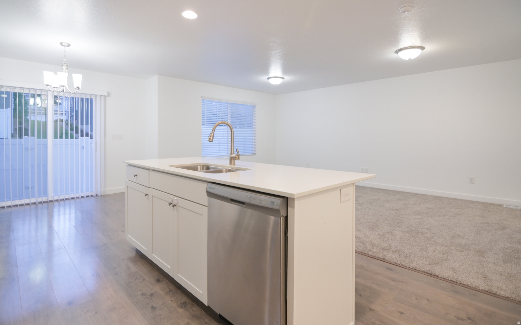 SOUTH HILLS POD 2 - Residential