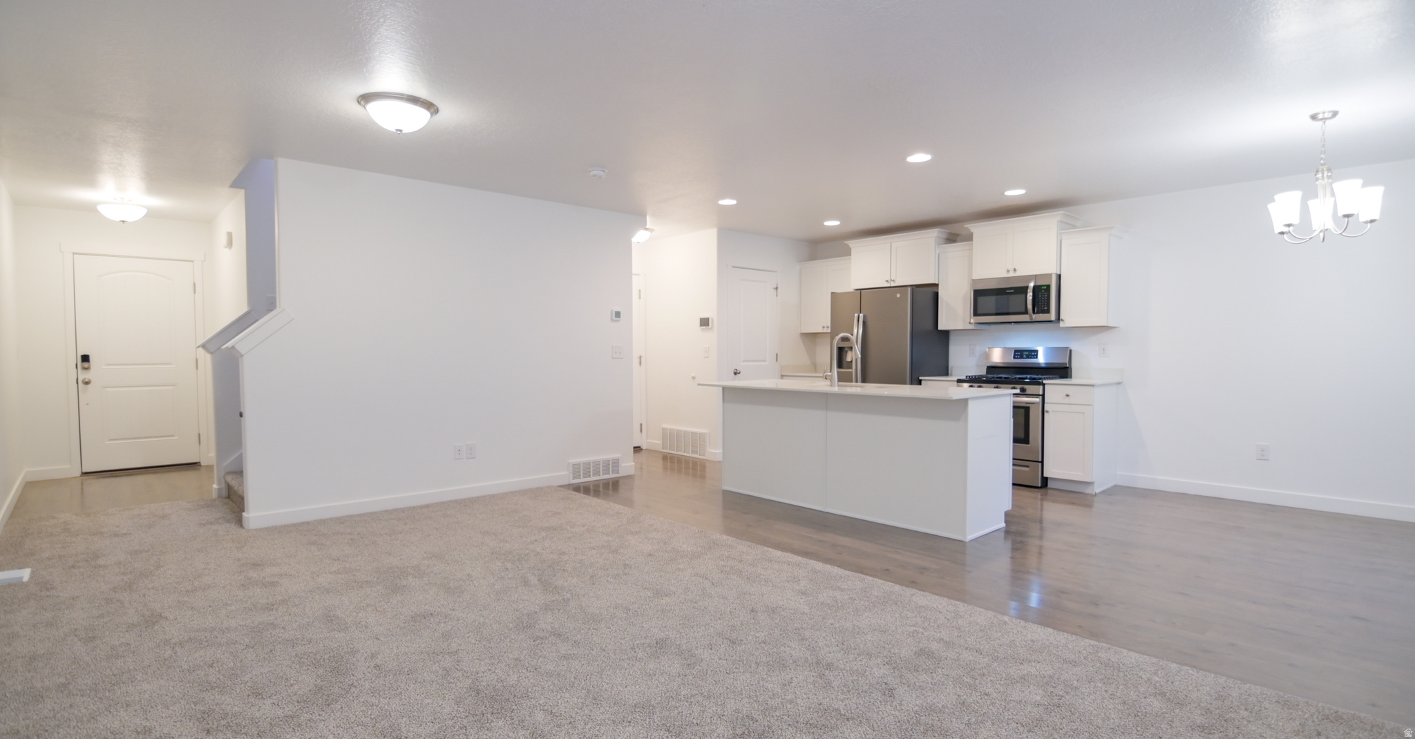 SOUTH HILLS POD 2 - Residential
