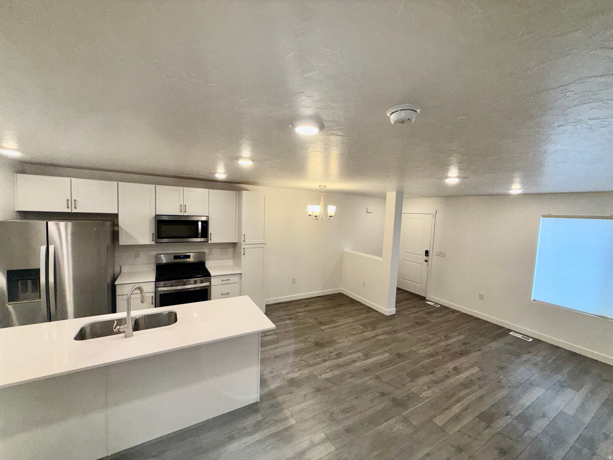 MECHAM TOWNS - Residential