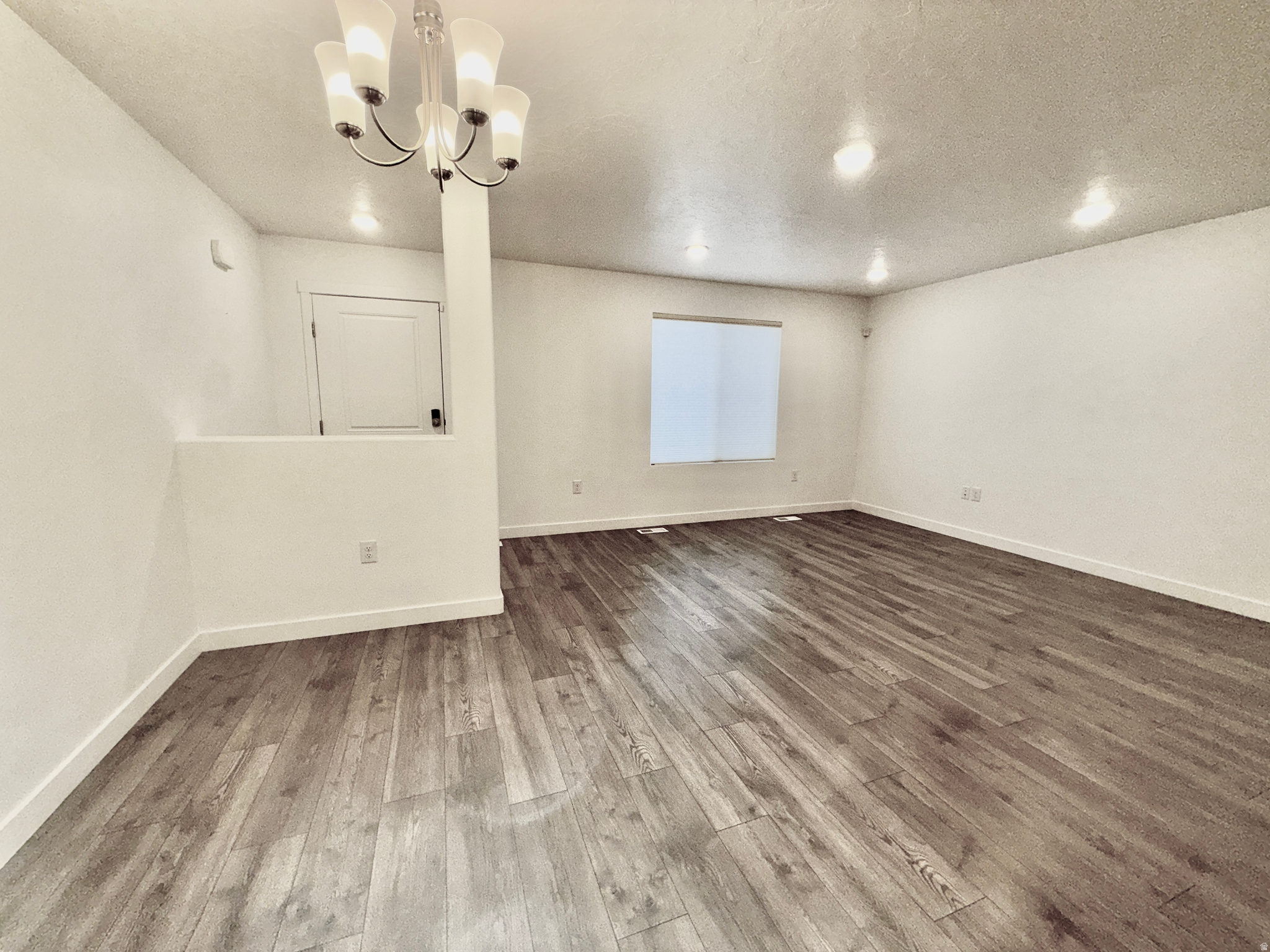 MECHAM TOWNS - Residential