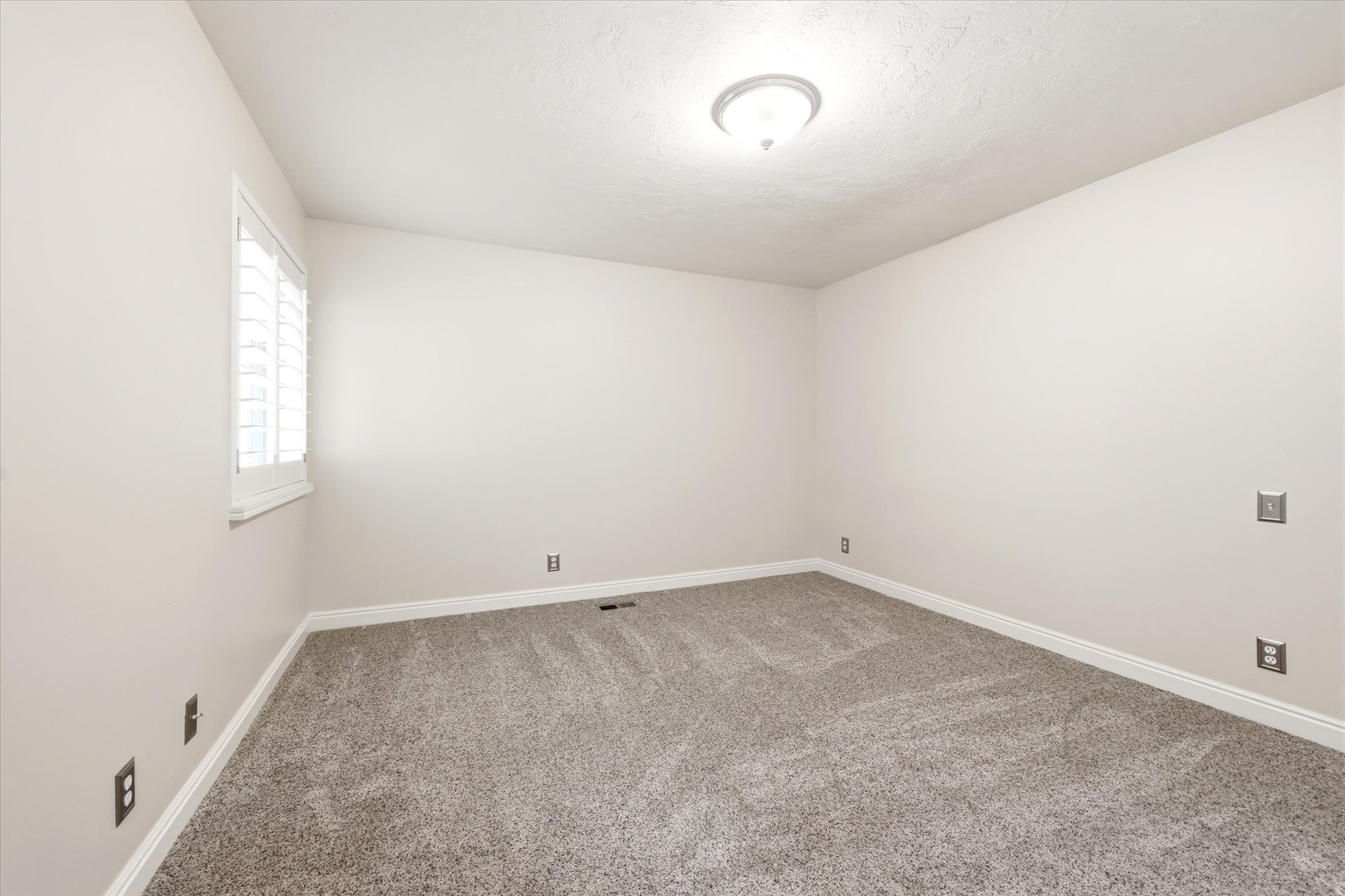 CORNERSTONE CONDO - Residential
