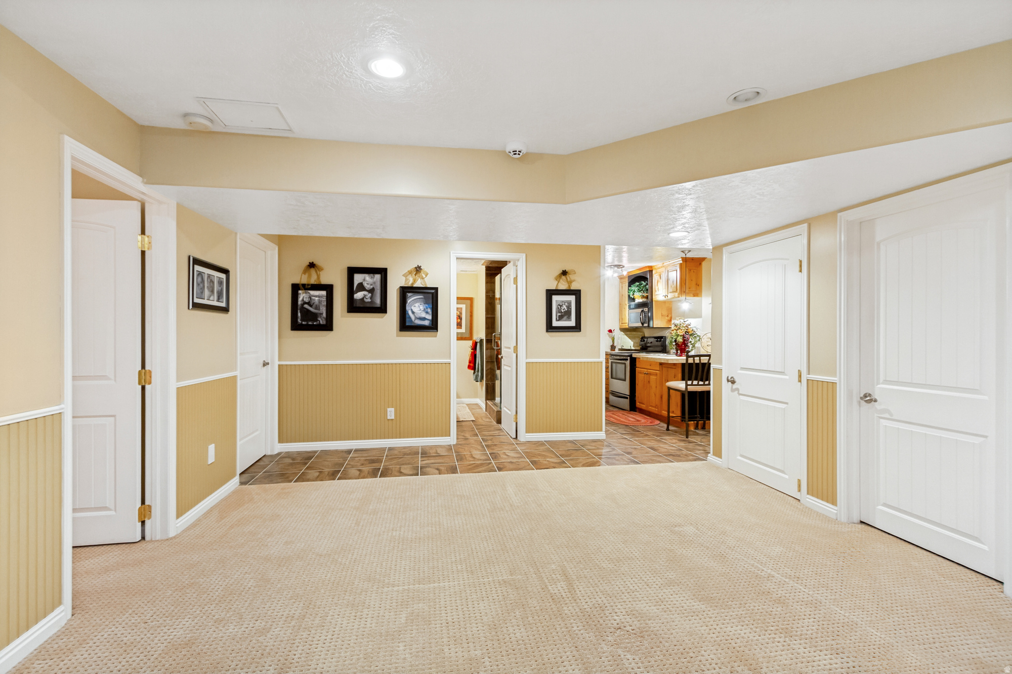 MEADOWS - Residential