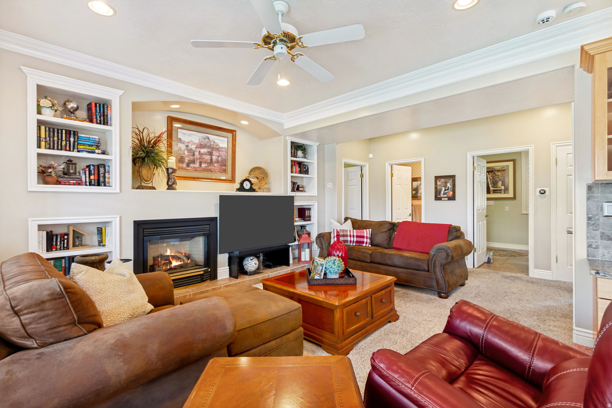 MEADOWS - Residential