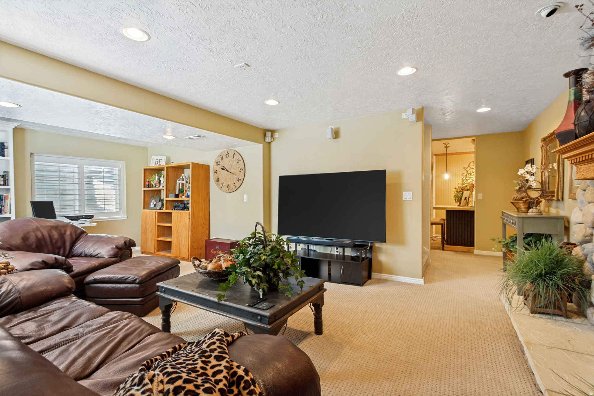 MEADOWS - Residential