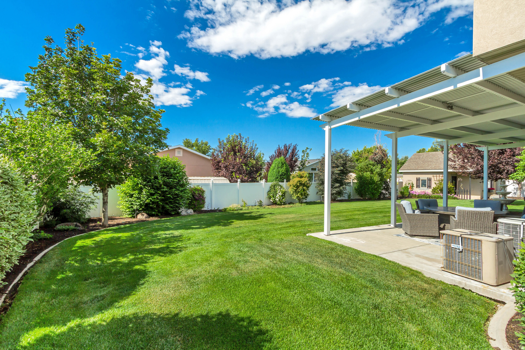 MEADOWS - Residential