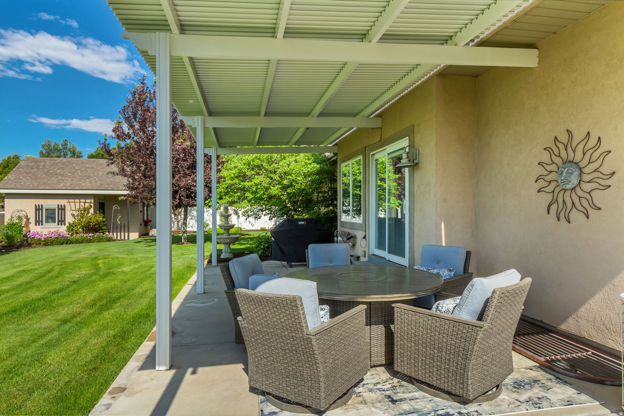 MEADOWS - Residential