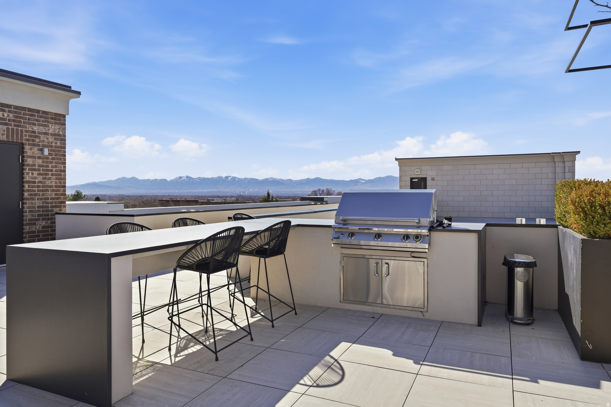 THE STATION CONDOS - Residential