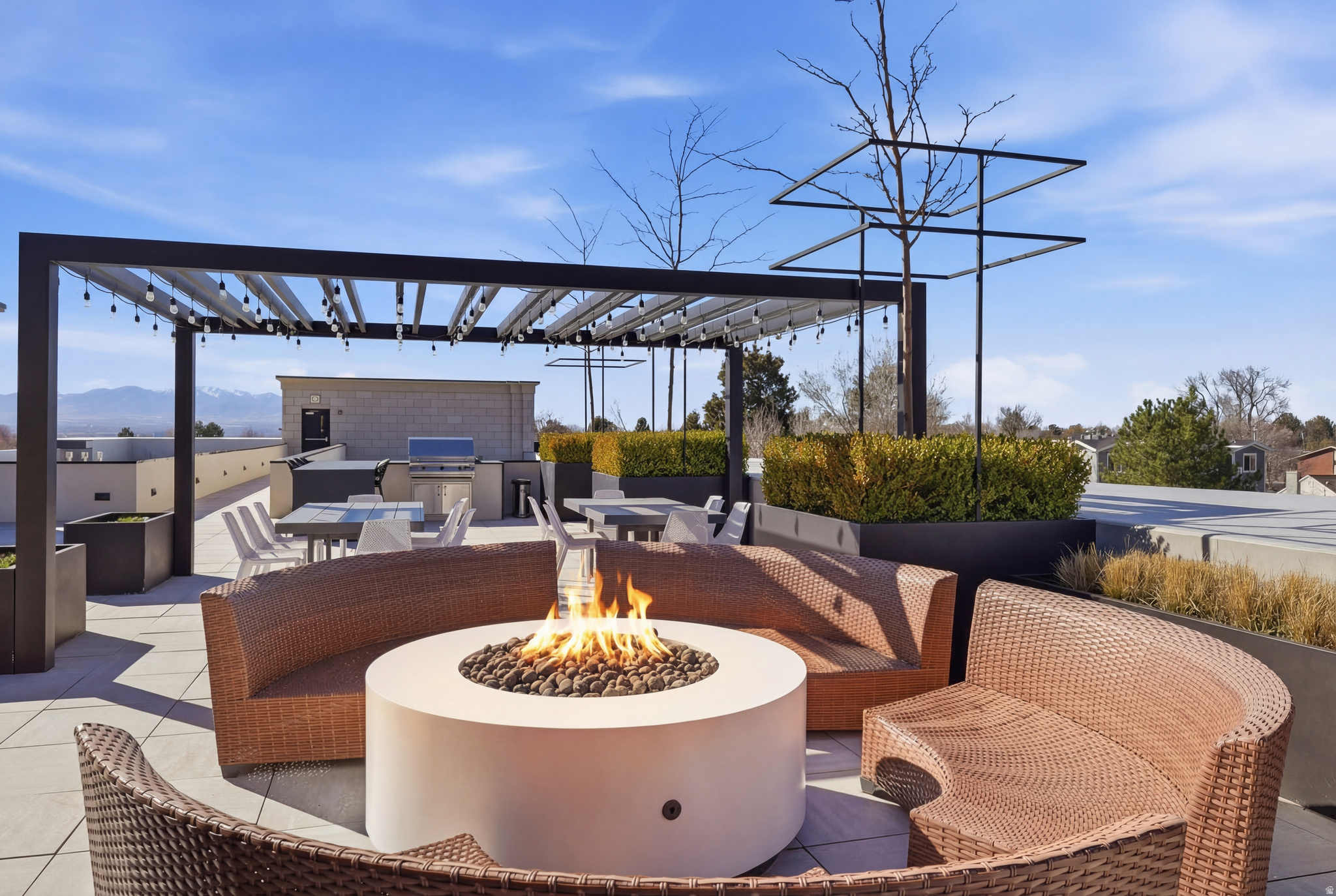 THE STATION CONDOS - Residential