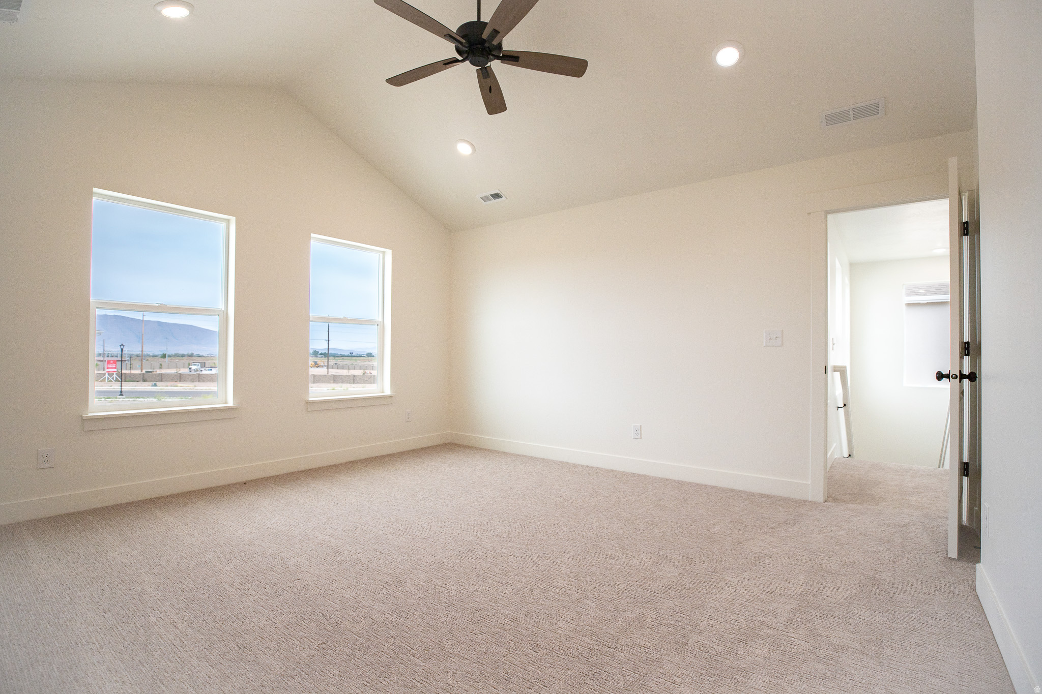 ARROWHEAD SPRINGS - Residential
