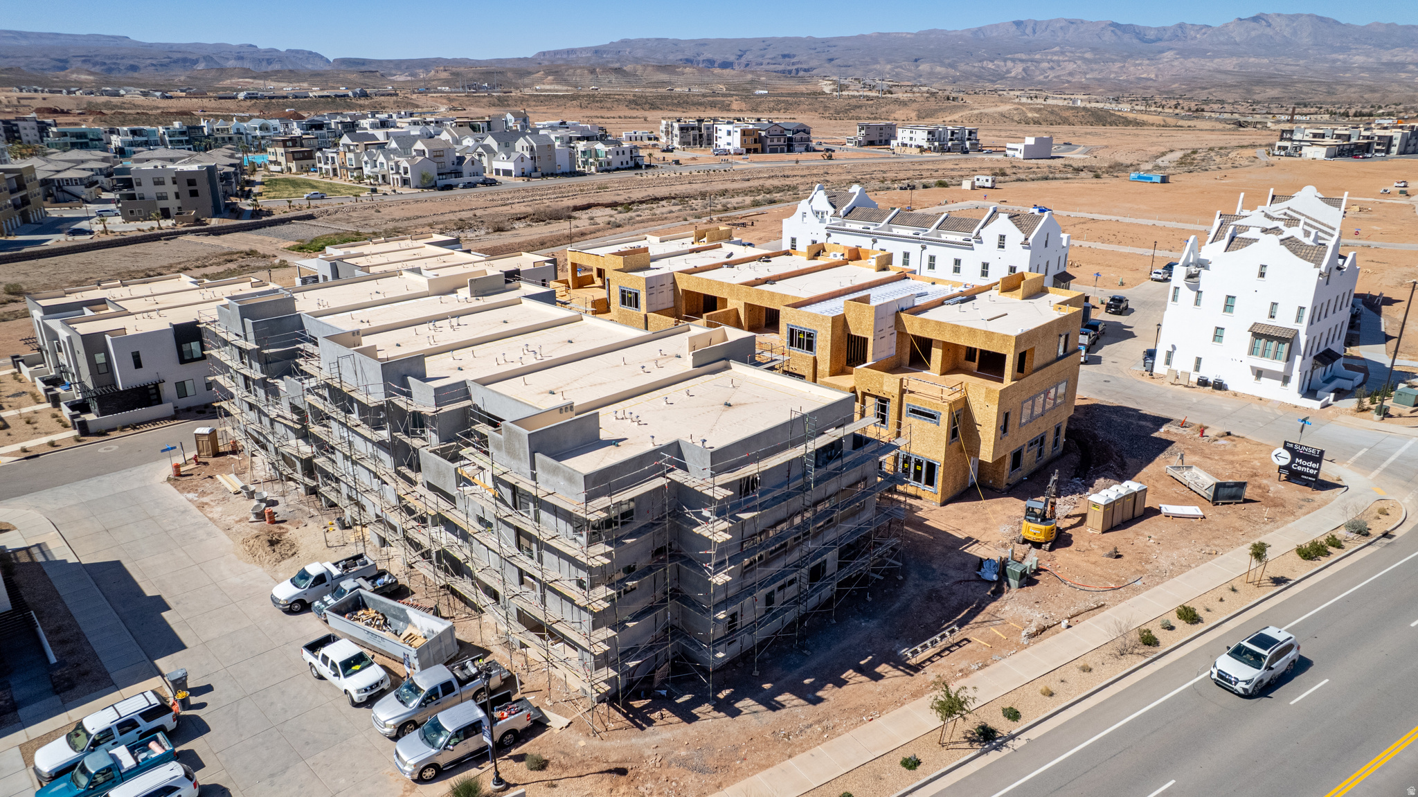 ATKINVILLE TOWNHOMES AT DESERT COLOR - Residential