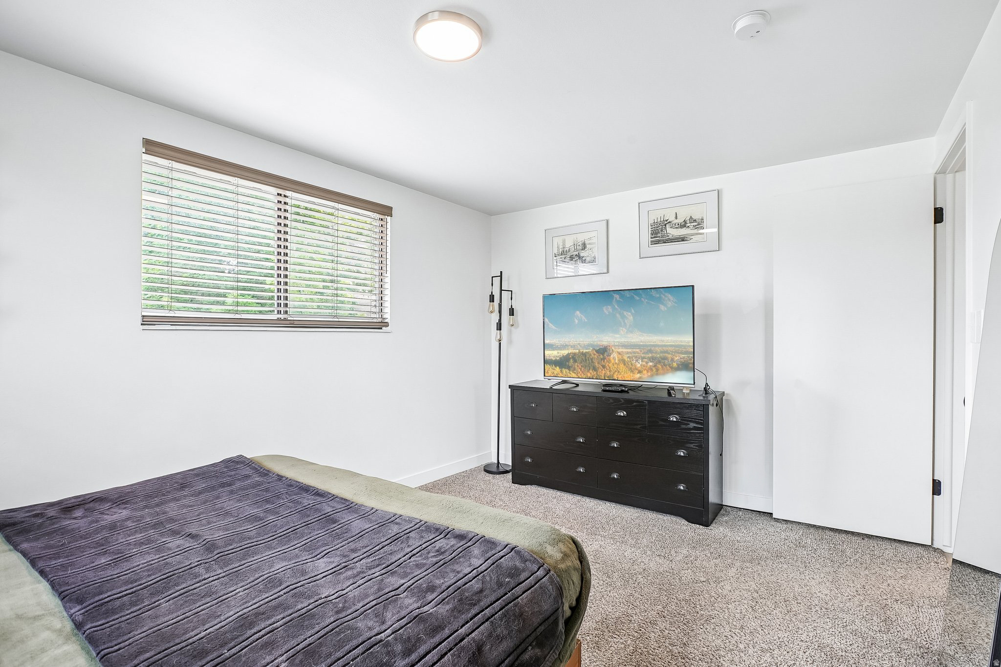 GOLDEN ACRES - Residential