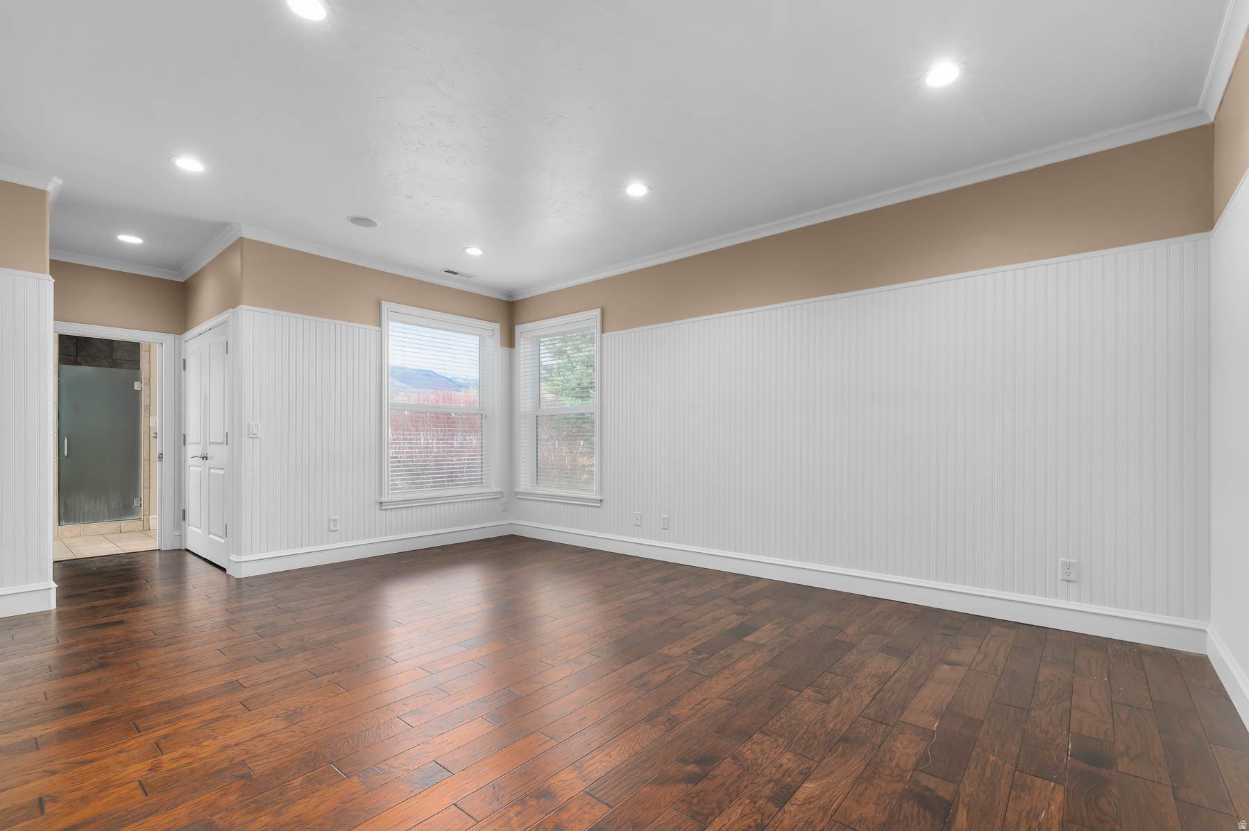 MIDWAY FARMS - Residential