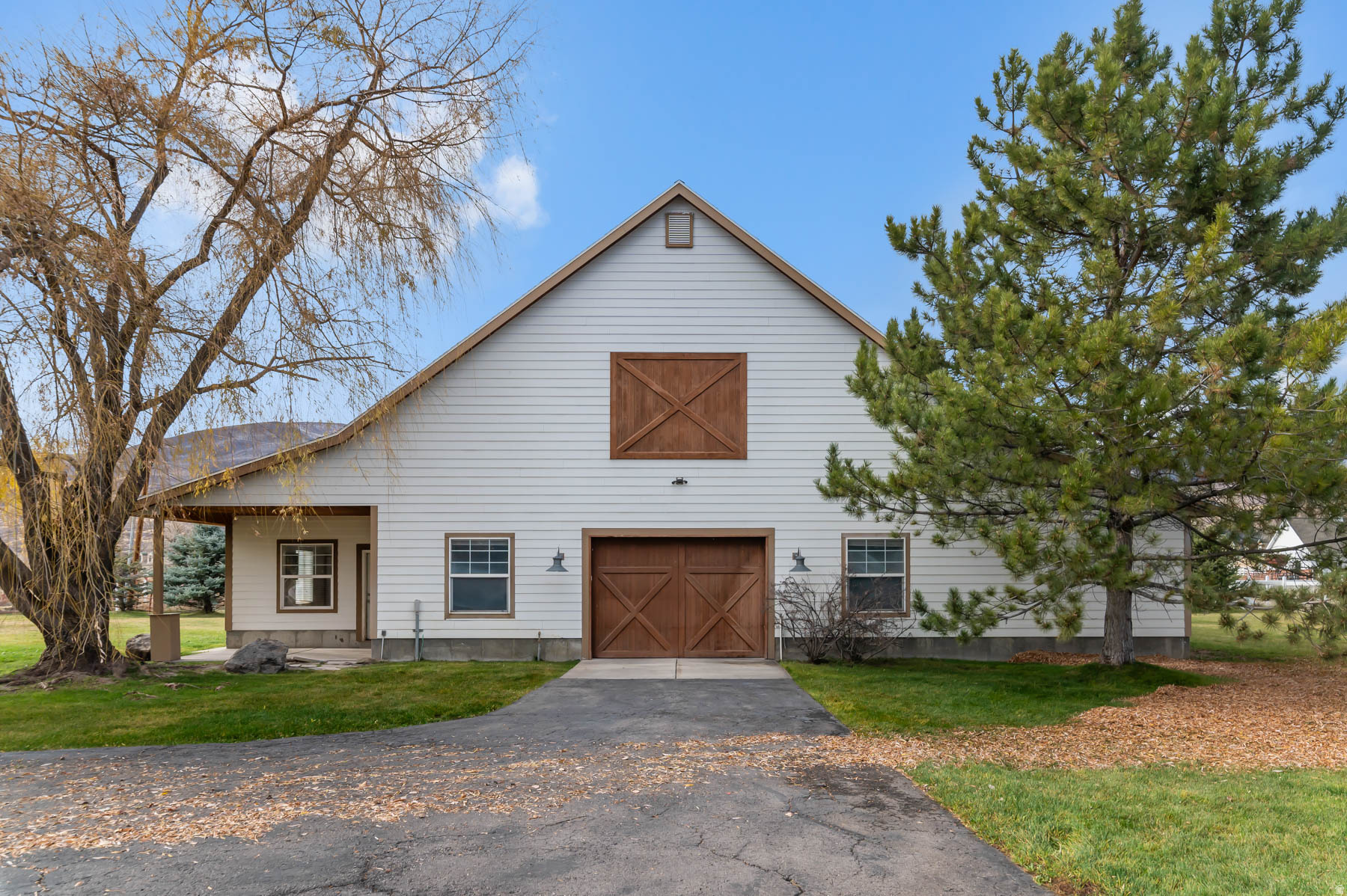 MIDWAY FARMS - Residential