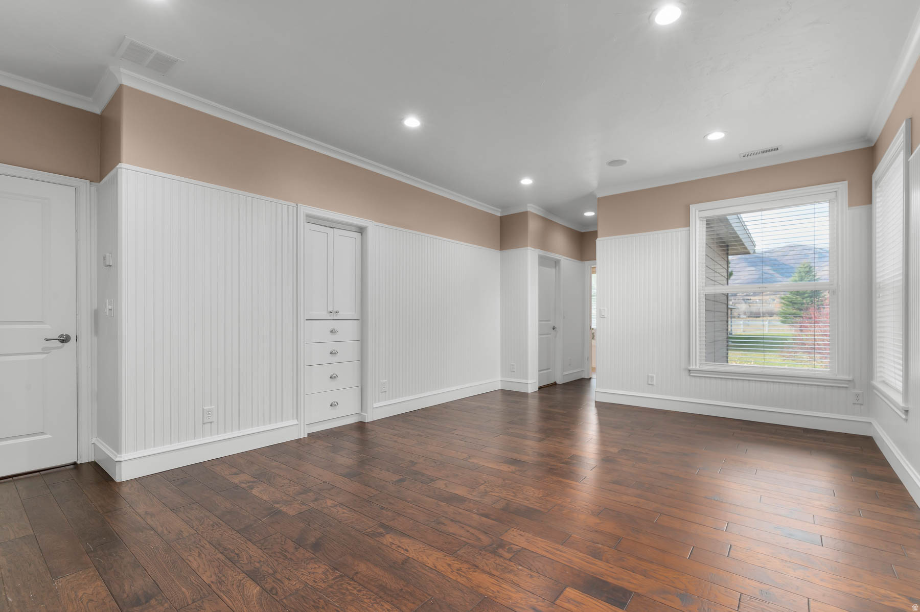 MIDWAY FARMS - Residential