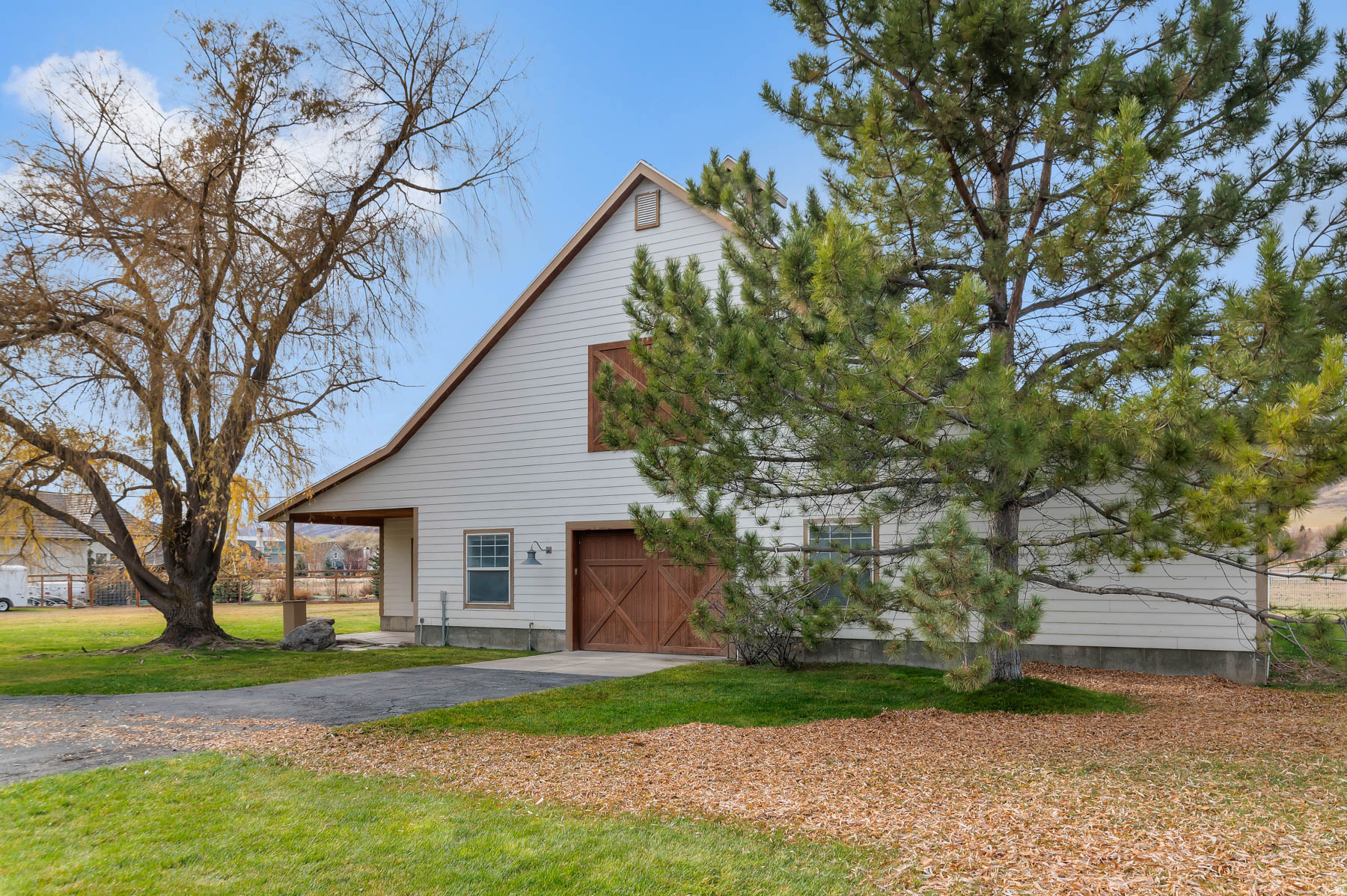 MIDWAY FARMS - Residential