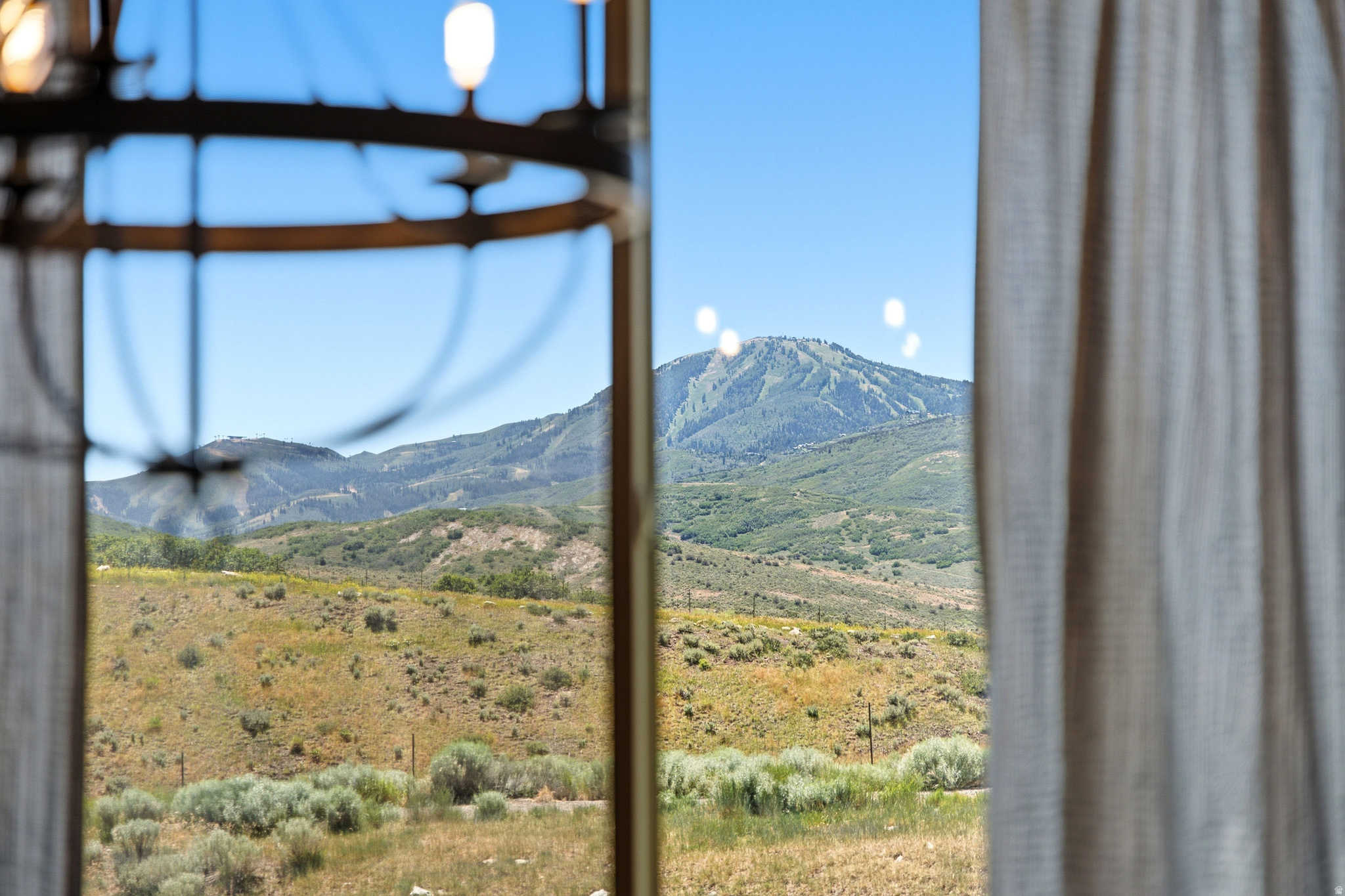 BLACK ROCK RIDGE - Residential
