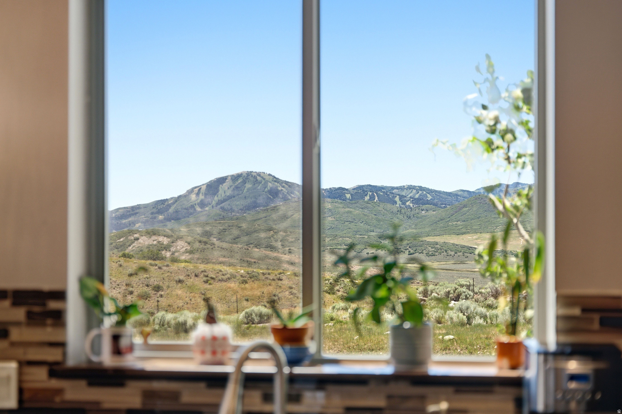 BLACK ROCK RIDGE - Residential