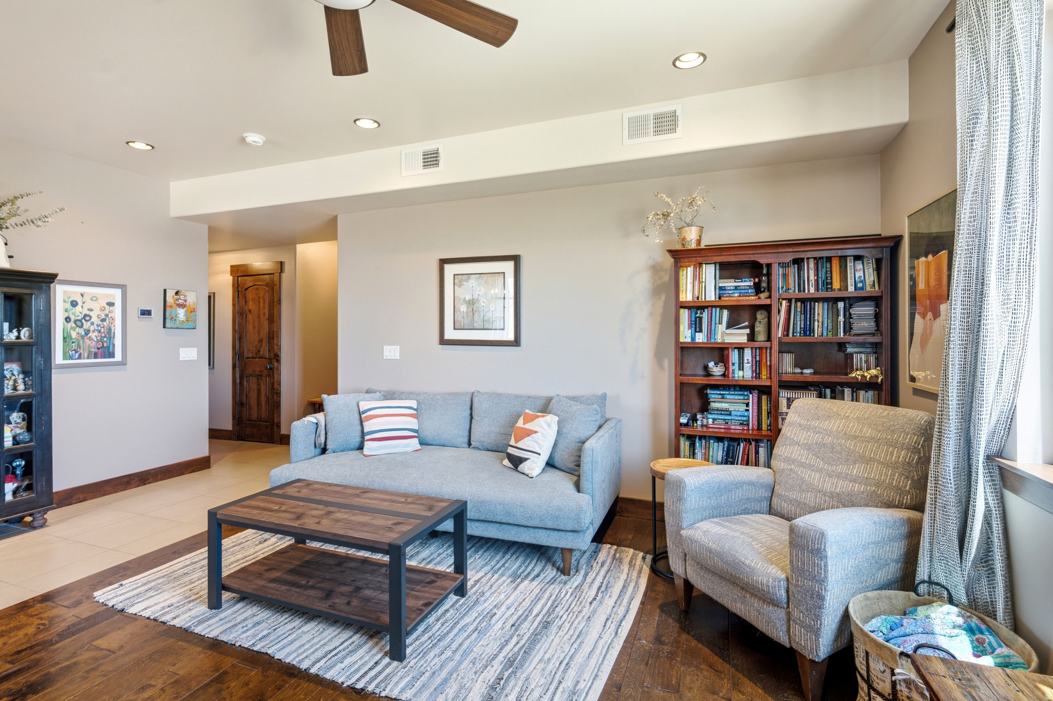 BLACK ROCK RIDGE - Residential