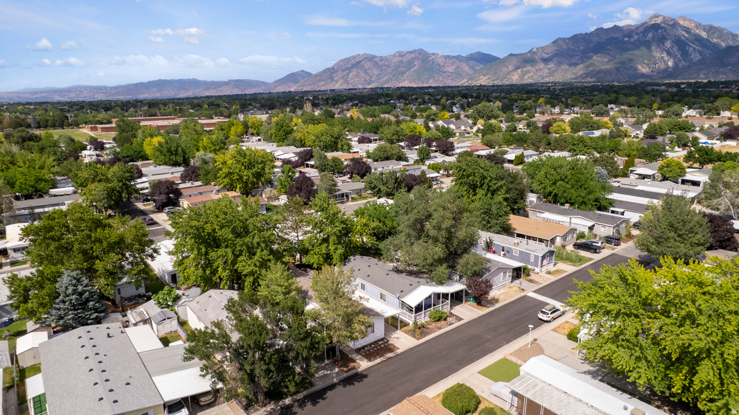 CRESCENTWOOD VILLAGE - Residential