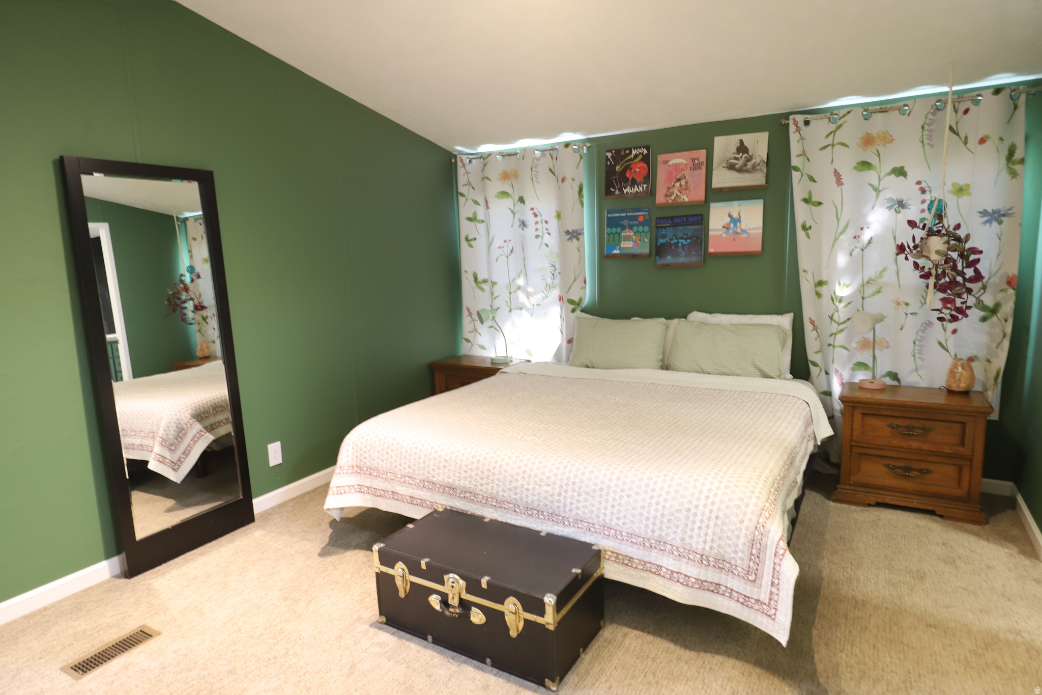 CRESCENTWOOD VILLAGE - Residential