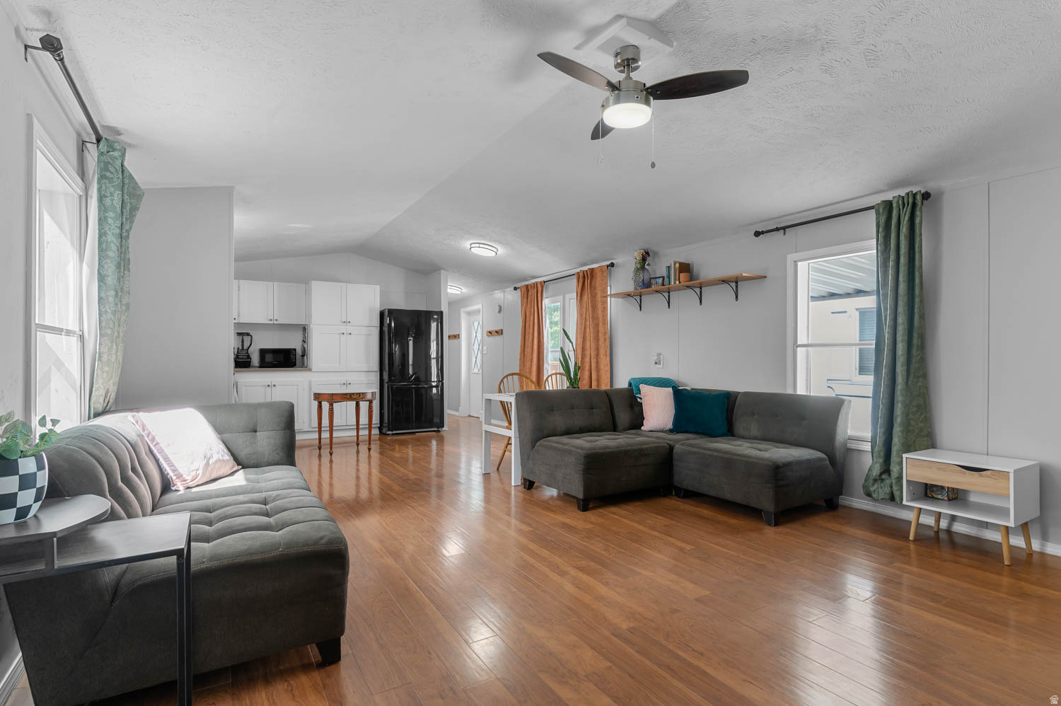 CRESCENTWOOD VILLAGE - Residential