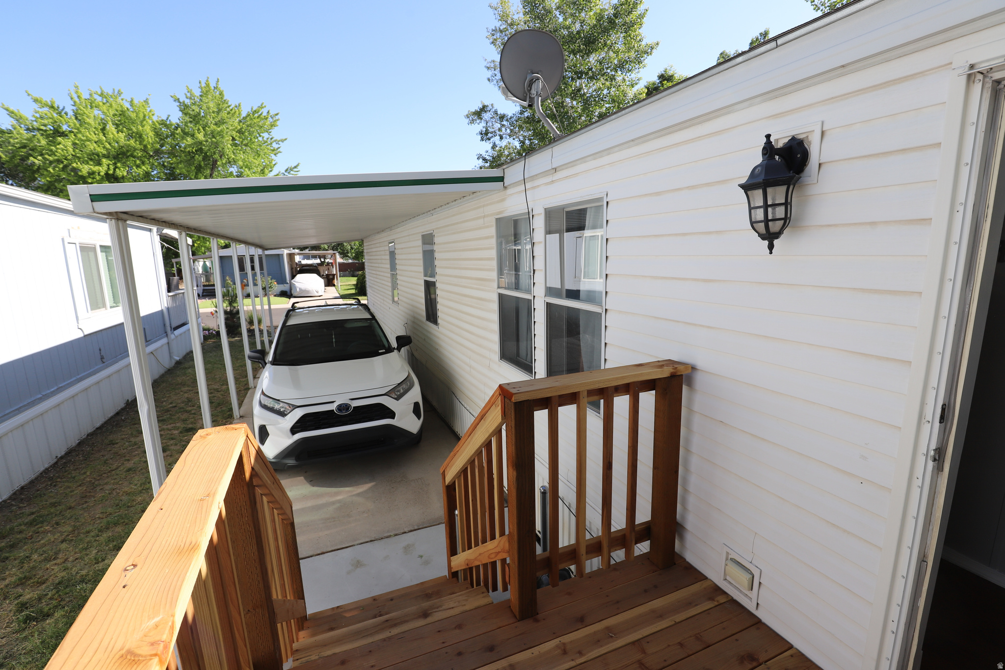 CRESCENTWOOD VILLAGE - Residential