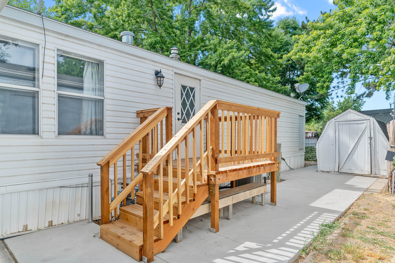 CRESCENTWOOD VILLAGE - Residential