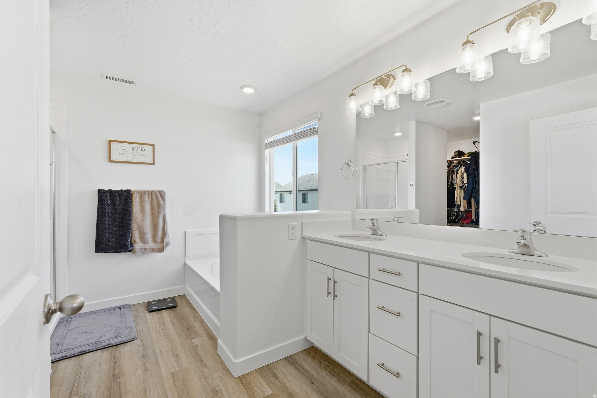 CRIDDLE FARMS - Residential